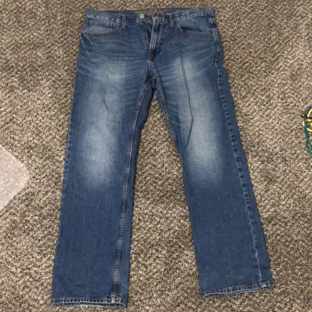 Men’s American Eagle jeans